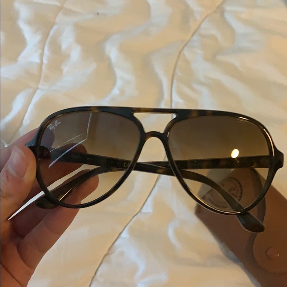 Ray Ban Cats 5000